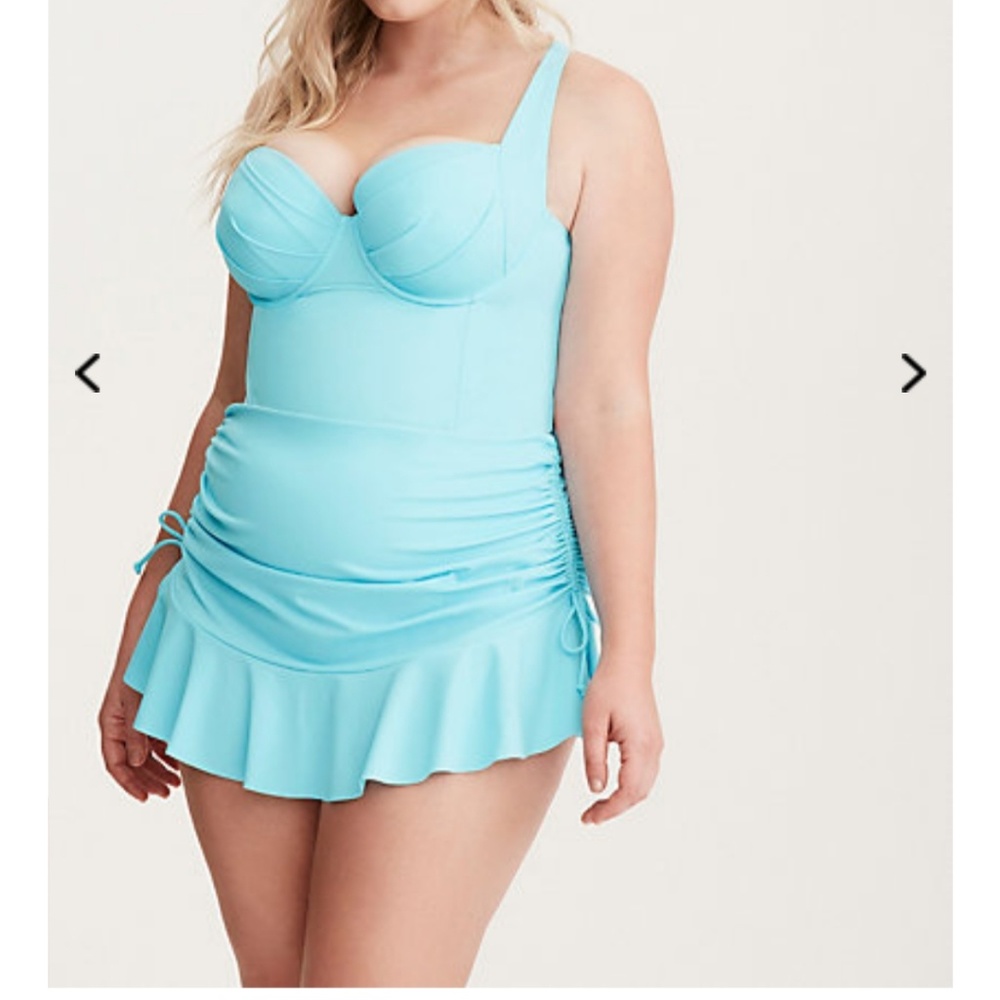 Torrid two piece tankini, top size 2,bottom size 1